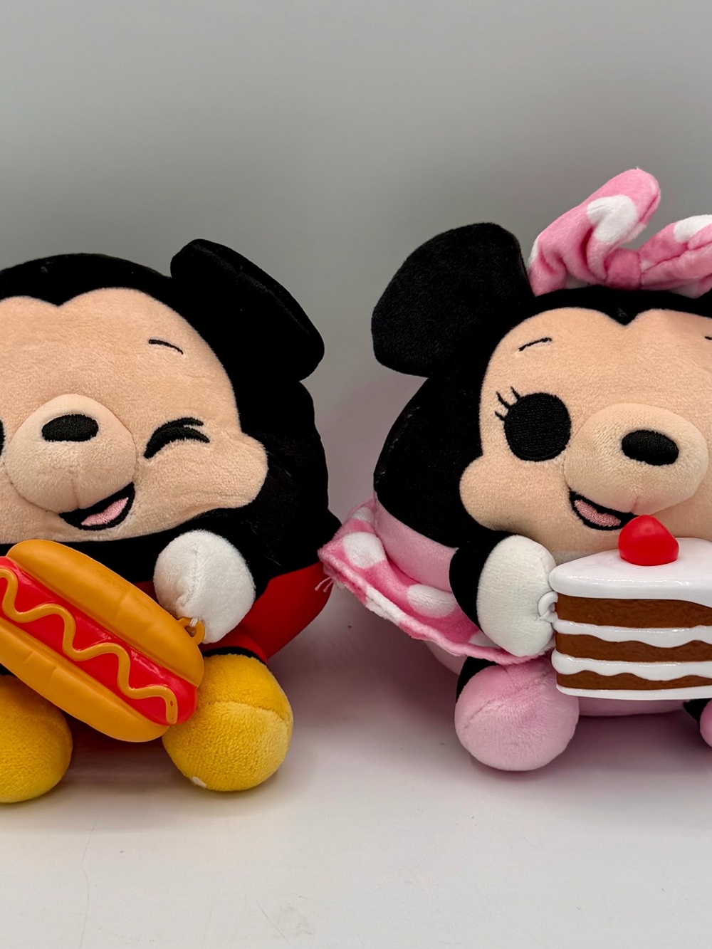 Disney Snackles 5” Mickey & Minnie Mouse Plush
